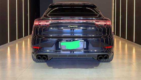 PORSCHE CAYENNE 3.0 V6 E-HYBRID COUPÉ PLATINUM EDITION AWD TIPTRONIC S